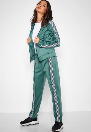 27005574 NMDIMA NW PANTS 1 MALLARD GREEN